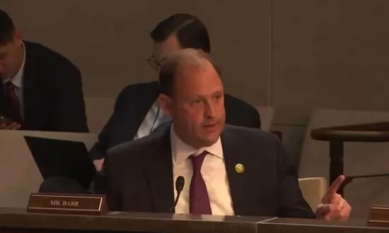 Rep. Barr: Take Advantage of CCP’s Communist ‘Achilles Heel’