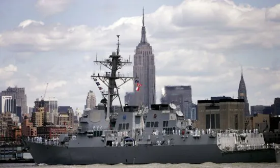 Pentagon Says Ballistic Missiles Fired From Yemen Weren’t Targeting US Warship or Rescued Merchant Vessel