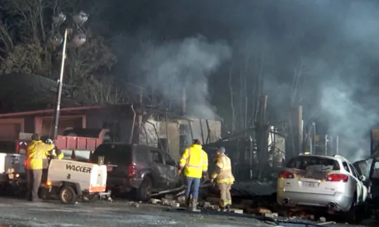 3 Dead, 1 Hospitalized in Explosion That Sparked Massive Fire at Ohio Auto Repair Shop