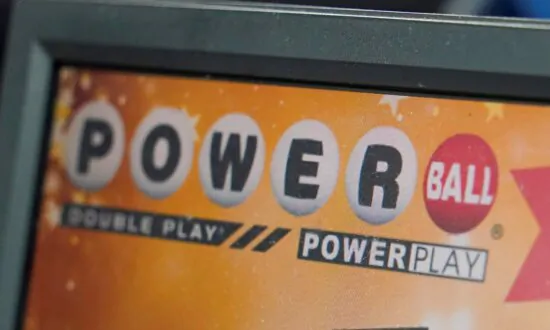 Iowa Lottery Posted Wrong Powerball Numbers—but Temporary ‘Winners’ Get to Keep Money