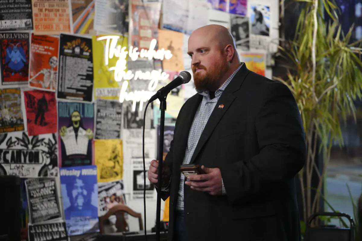 Zach Shrewsbury, a Senate candidate to represent West Virginia, speaks during an event in Morgantown, W.Va, on Nov. 29, 2023. (Madalina Vasiliu/The Epoch Times)
