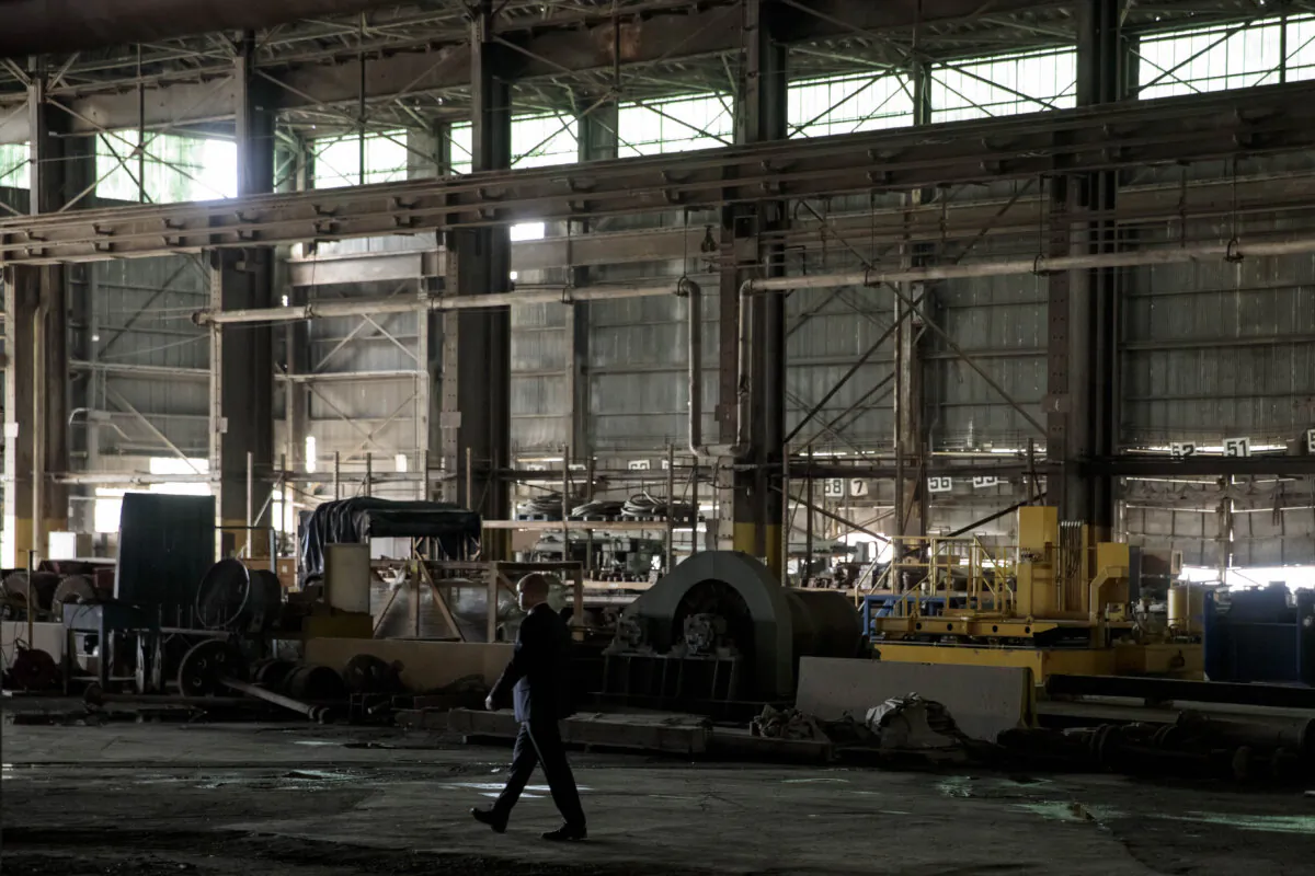 A steel coil warehouse at U.S. Steel's Granite City Works plant in Granite City, Ill., in July 2018. (Whitney Curtis/Getty Images)