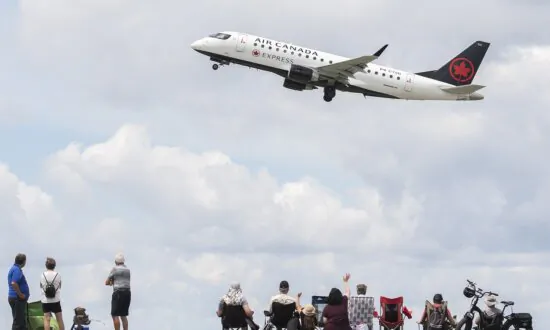 Spy Watchdog Calls for More Information on Border Agency’s Air Traveller Targeting