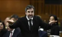Environment Minister Won’t Confirm $170-a-Tonne Carbon Tax Cap Past 2030