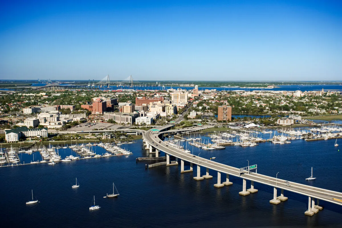 Aerial view of Charleston, South Carolina. (Jupiterimages/Getty Images)