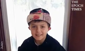 Talented Boy Turns Pens Into Musical Instruments