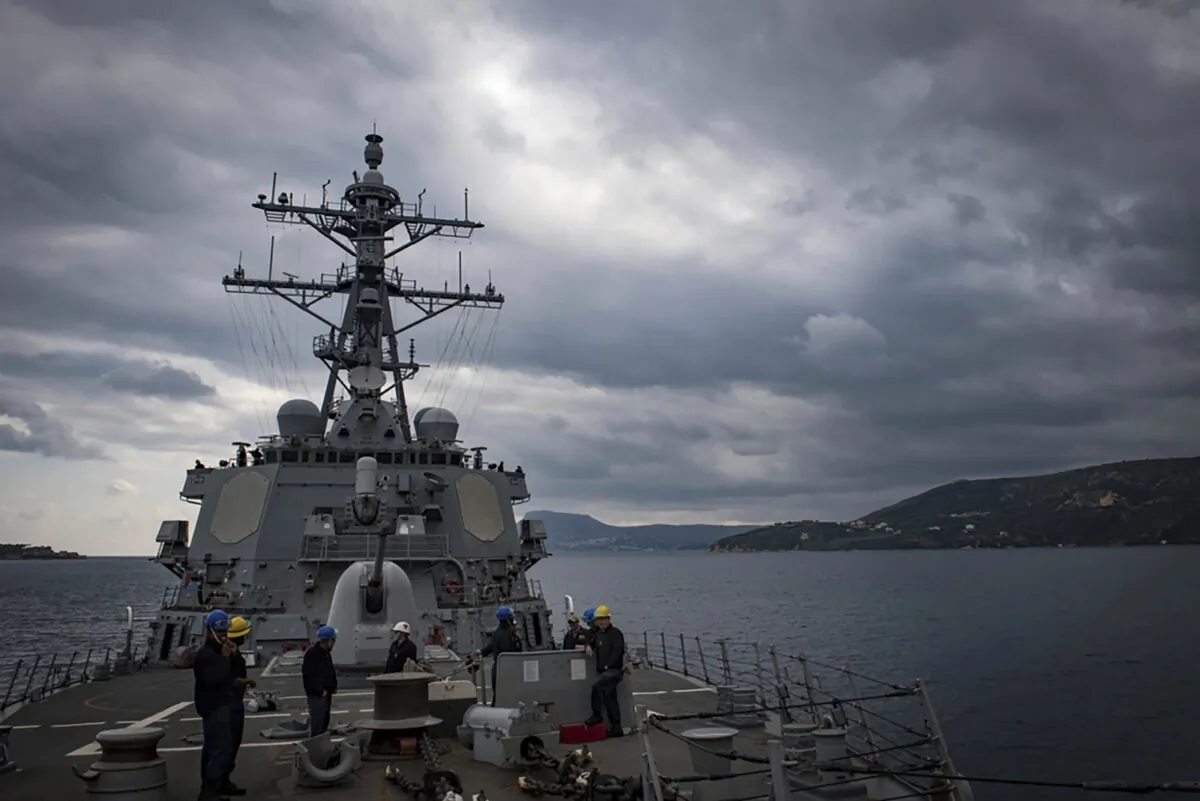 The USS Carney in the Mediterranean Sea on Nov. 12, 2018. (Mass Communication Specialist 1st Class Ryan U. Kledzik/U.S. Navy via AP)