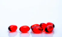 Popular Acne Medication Not Linked to Suicide: Study