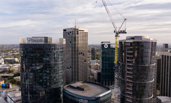 Climate Activists Scale 140-Metre Crane to Protest Woodside Petroleum