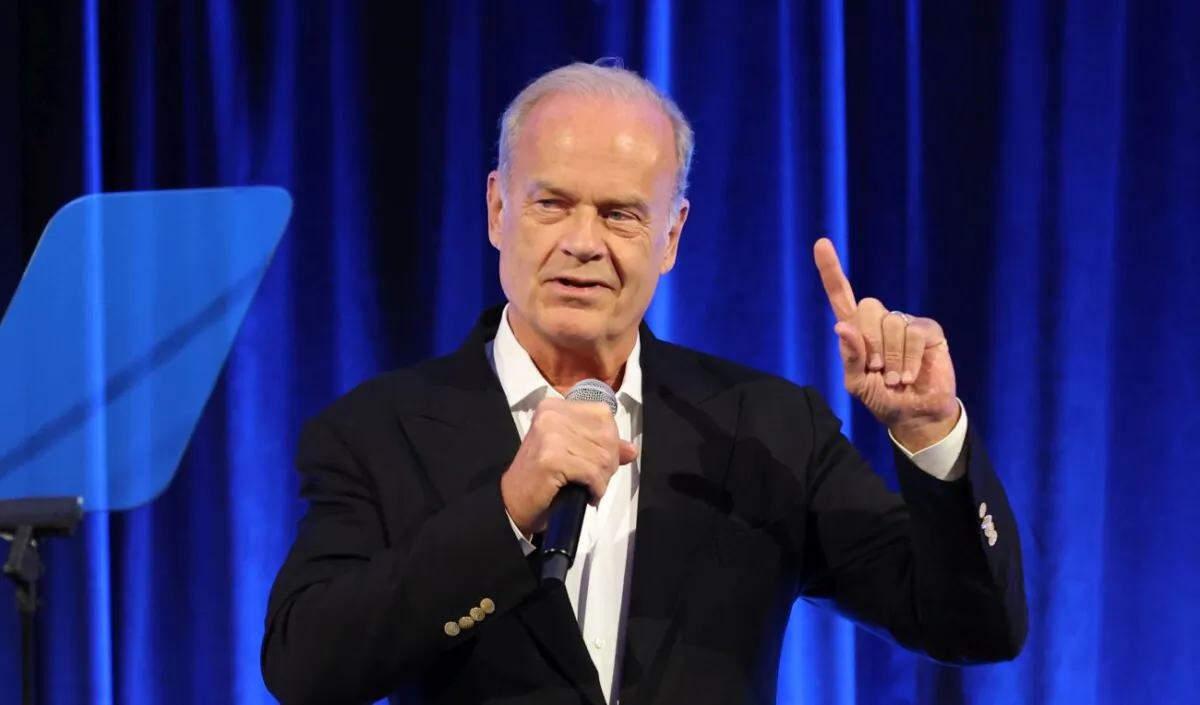  Kelsey Grammer speaks onstage during the Christopher & Dana Reeve Foundation Gala, A Magical Evening 2022 at Cipriani South Street on November 10, 2022 in New York City. (Photo by Monica Schipper/Getty Images for Christopher & Dana Reeve Foundation )