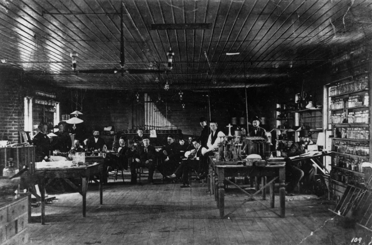 Edison's Menlo Park Lab, 1880. (CC0)