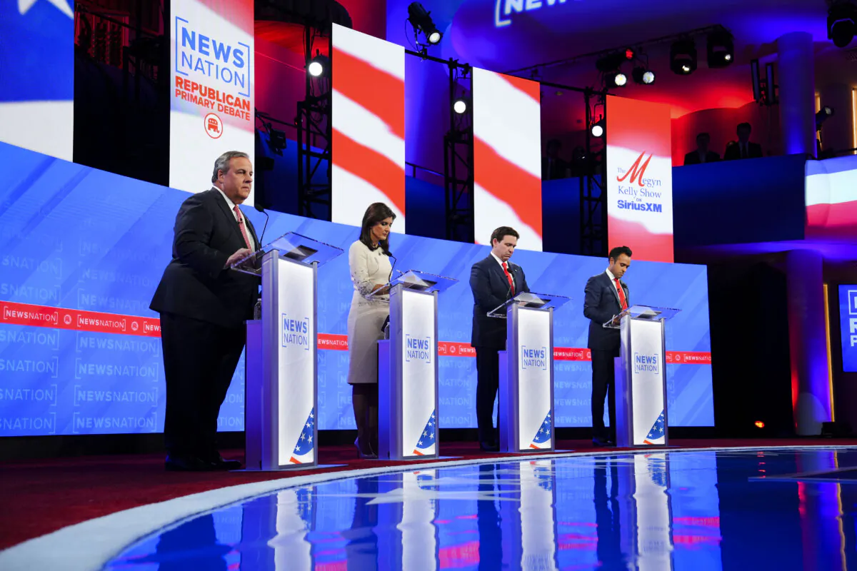Republican presidential candidates (L-R) Chris Christie, Nikki Haley, Ron DeSantis, and Vivek Ramaswamy prepare to take the debate stage in Tuscaloosa, Ala., on Dec. 6, 2023. (Madalina Vasiliu/The Epoch Times)