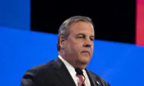 Chris Christie Caught on Hot Mic: Haley ‘Gonna Get Smoked’