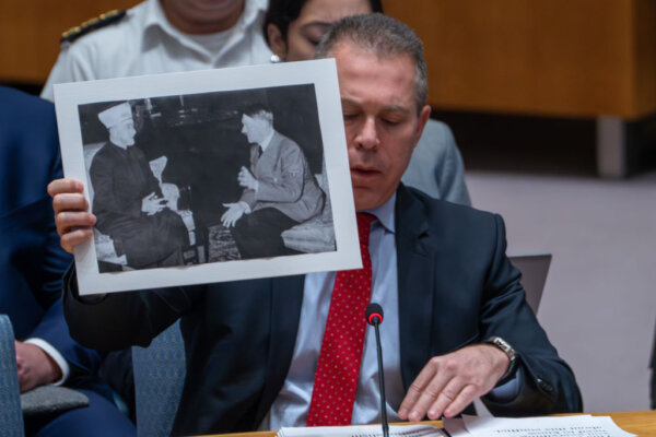Epoch Times Photo