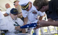 Centenarian Survivors of Pearl Harbor Attack Return to Honor Those Who Perished 82 Years Ago