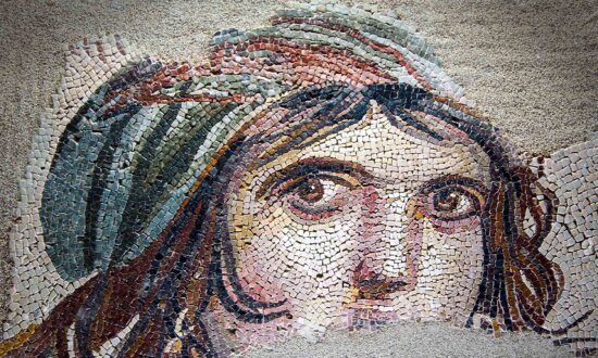 Stunning Mosaic of Girl Found in a Roman Villa, Saved From Flood—Now She's 'Mona Lisa' of Turkey