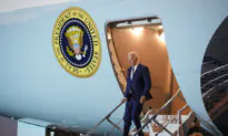 Bidens Wrap Up 2-Day Southern California Campaign Swing