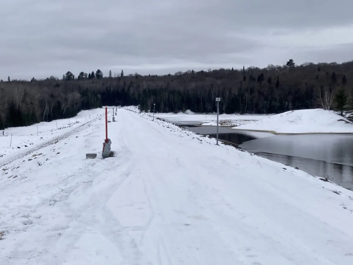 A view of the Morier dike is seen near the town of Chute-Saint-Philippe, Que., in an undated handout photo. (The Canadian Press/HO-Ministere de l'Environnement, de la Lutte contre les changements climatiques, de la Faune et des Parcs)