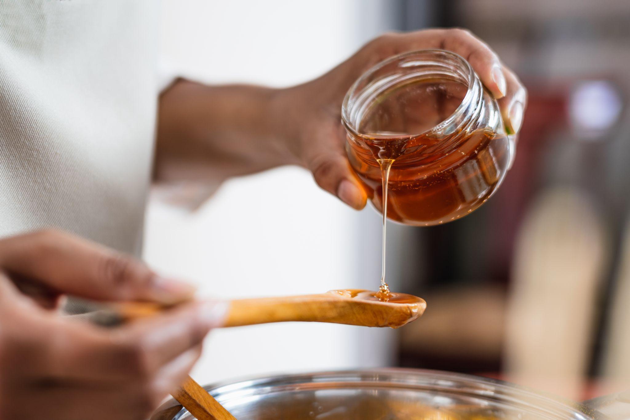 Research confirms that honey can help improve upper respiratory tract infections and cough. (BlkG/Shutterstock)