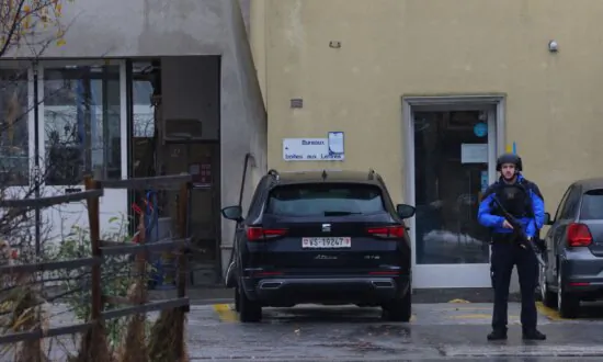Swiss Police Detain Suspect After Shooting Kills 2