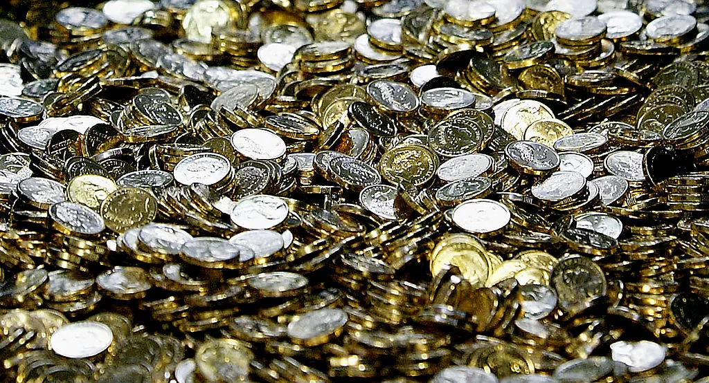 Australians May Need to Pay to Keep Using Cash: RBA Boss