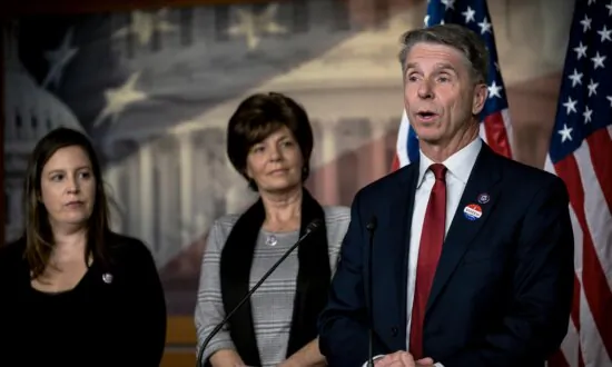 Lawmakers Demand Action From Pentagon on CCP’s Seabed Mining