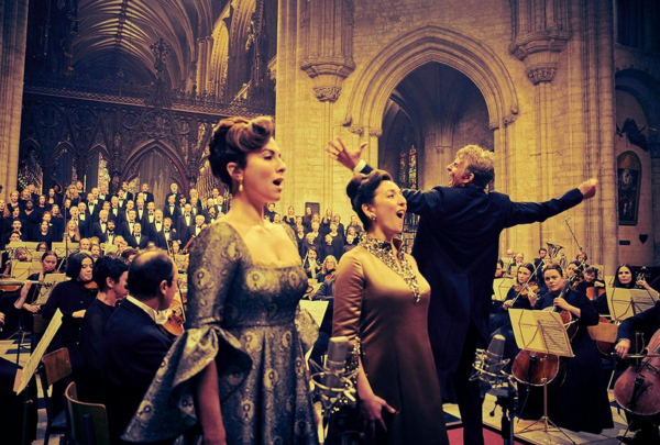 choir, soloists, and conductor, in MAESTRO