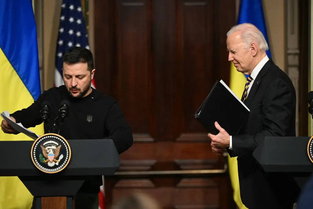 Tony Abbott Pleads With US Speaker to Fund Ukraine Before Christmas
