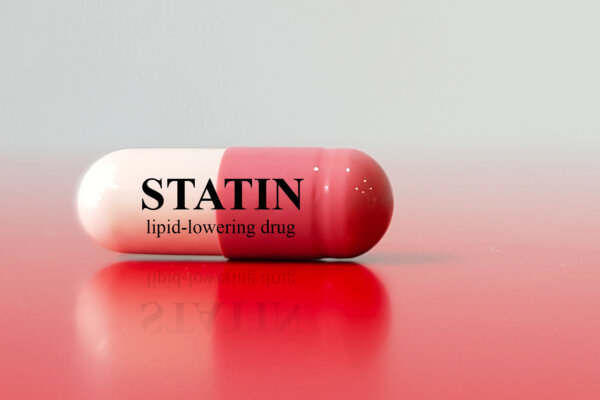 Long-Term Use of Statins Linked to Heart Disease: Studies