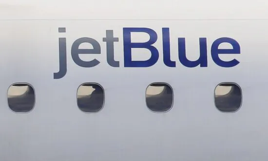 NTSB Says JetBlue Captain Took Off Quickly to Avoid Incoming Plane in Colorado Last Year