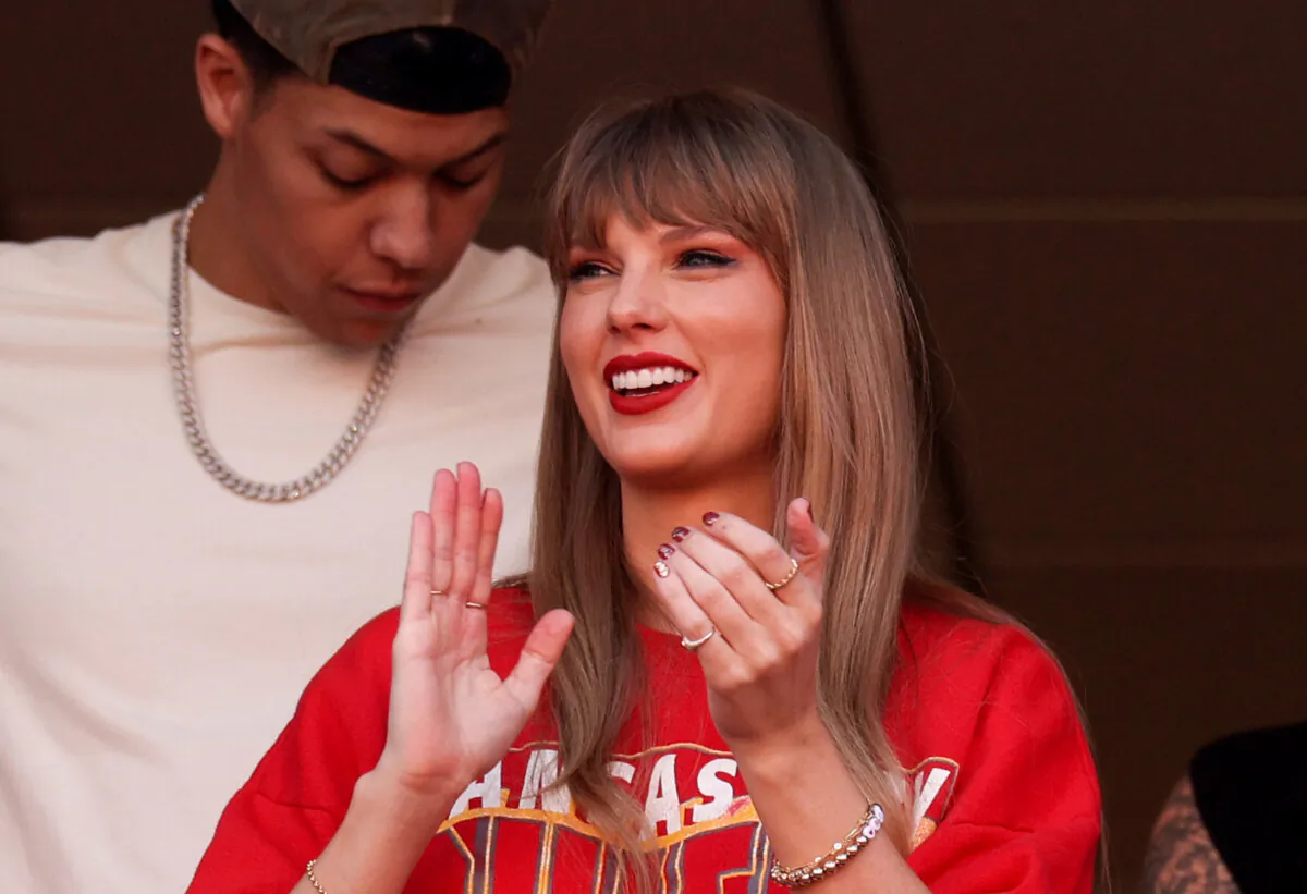 Taylor Swift reacts during a game between the Los Angeles Chargers and Kansas City Chiefs at GEHA Field at Arrowhead Stadium in Kansas City, Mo., on Oct. 22, 2023. (Jamie Squire/Getty Images)