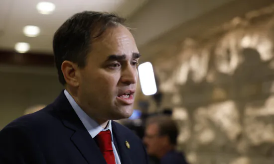 Rep. Nickel to Introduce FAIR MAPS Act