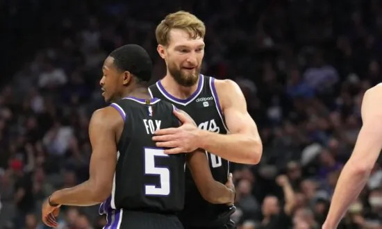 NBA Roundup: De’Aaron Fox’s 41 Points Push Kings Past Thunder
