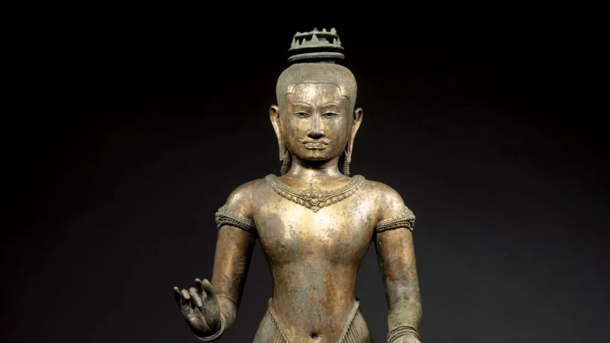 A bronze sculpture titled "Standing Shiva" at the Metropolitan Museum of Art in New York in March 2007. (Metropolitan Museum of Art via AP)