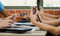 California Governor Seeks to Limit Phone Use in Schools to Keep Students Focused