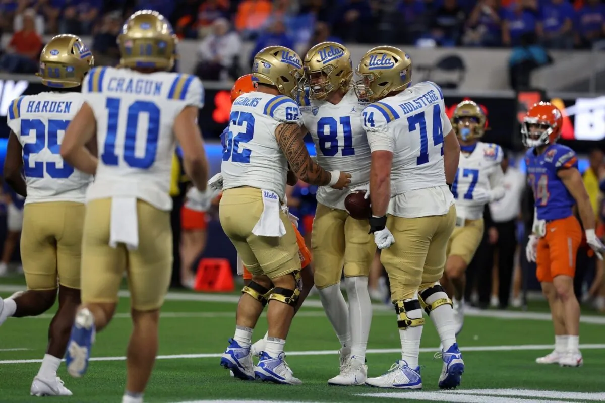 UCLA Bruins tight end Hudson Habermehl (81) celebrates with teammates after catching a touchdown pass in the first quarter against the Boise State Broncos during the LA Bowl in Inglewood, Calif., on Dec. 16, 2023. (Kiyoshi Mio/USA TODAY Sports via Field Level Media)
