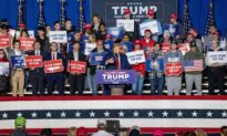 Trump Draws a Mega-Sized Crowd in Liberal New Hampshire Seacoast College Town