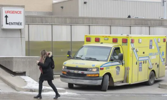 Quebec Doctors Say Emergency Room Overcrowding Is Putting Patient Health at Risk