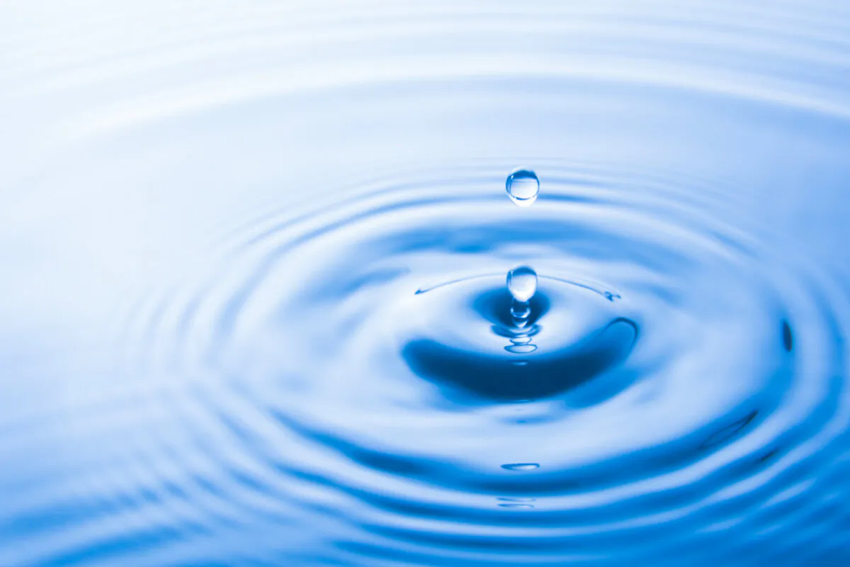 Don't let yourself reach the tipping point in debt. (Achira22/Shutterstock)