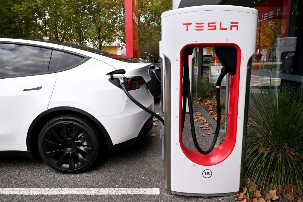 Petrol Car Drivers to Face Fines for Parking at EV Charging Slots in South Australia