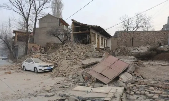 Following Devastating Quake, China Ends Rescue Efforts After Less Than 24 Hours