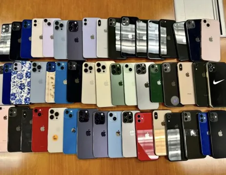 More Than 200 Stolen Apple Devices, Other Items Recovered by LAPD, Awaiting Owners