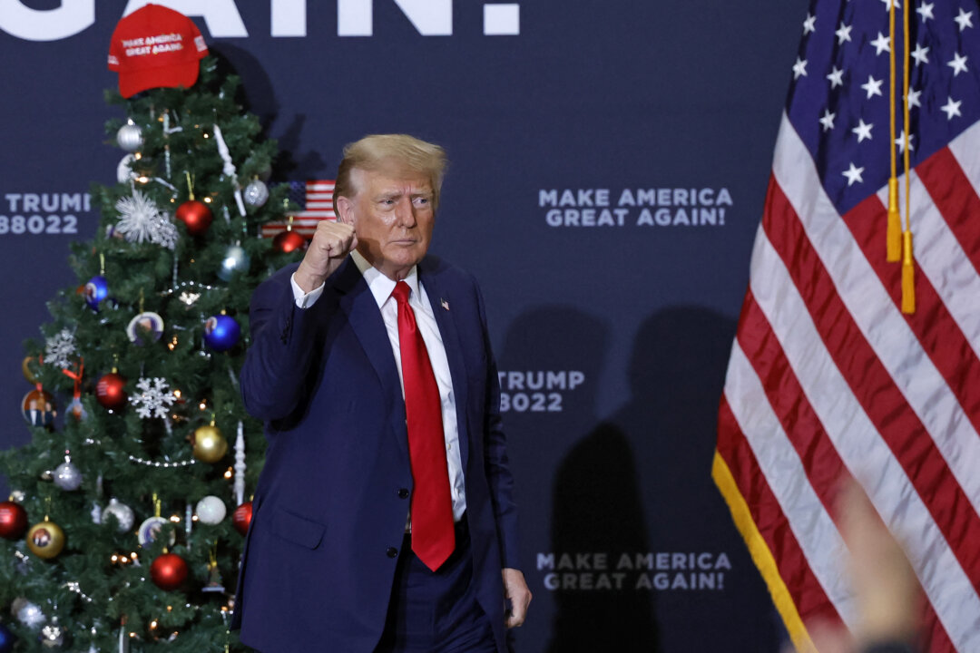LIVE NOW: Trump Participates in NORAD Santa Calls