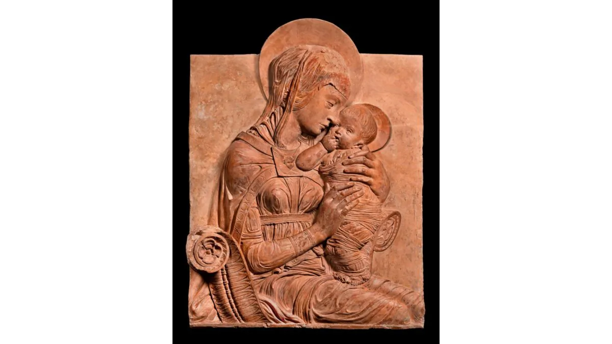 “Madonna of Via Pietrapiana,” circa 1450–1455, by Donatello. Terracotta; 33 7/8 inches by 25 1/4 inches by 4 7/8 inches. Bargello National Museum, in Florence, Italy. (Courtesy of Bargello National Museum)