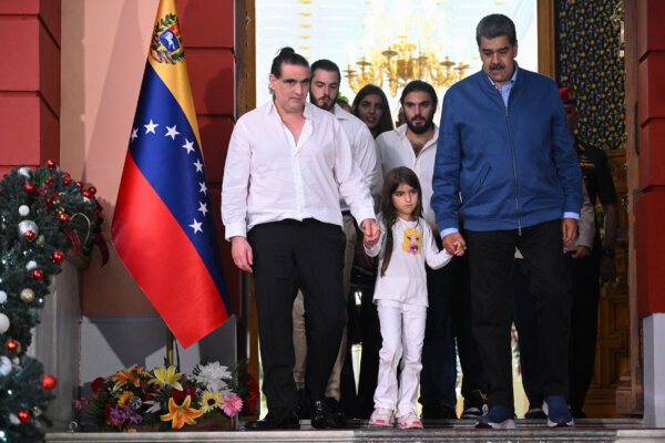 Epoch Times Photo