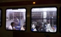 Chicago-Bound Illegal Immigrants Dropped Off at Secret Locations so Busses Can Avoid Penalties