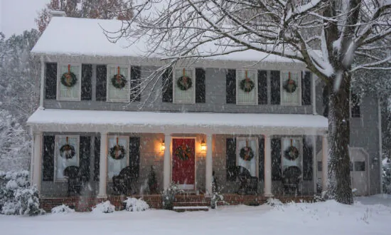 How Can I Brighten up My Exterior for Winter?