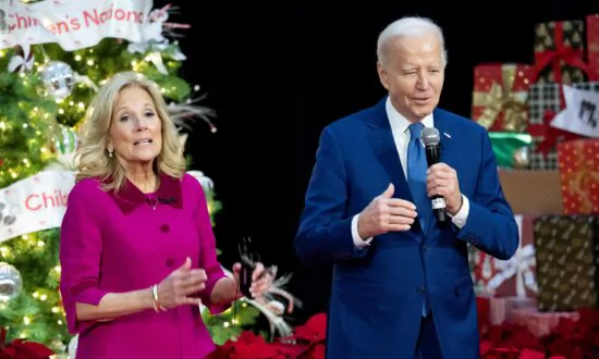 Bidens Visit Patients at Children’s National Hospital