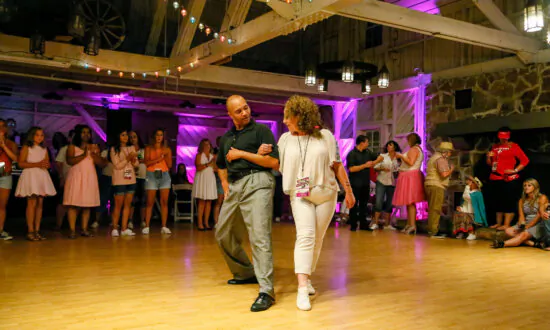 Have the Time of Your Life at the ‘Dirty Dancing’ Resort