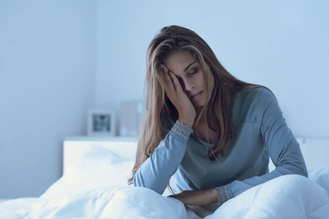 Research has demonstrated the link between extensive social media use and poorer sleep quality. (Stock-Asso/Shutterstock)